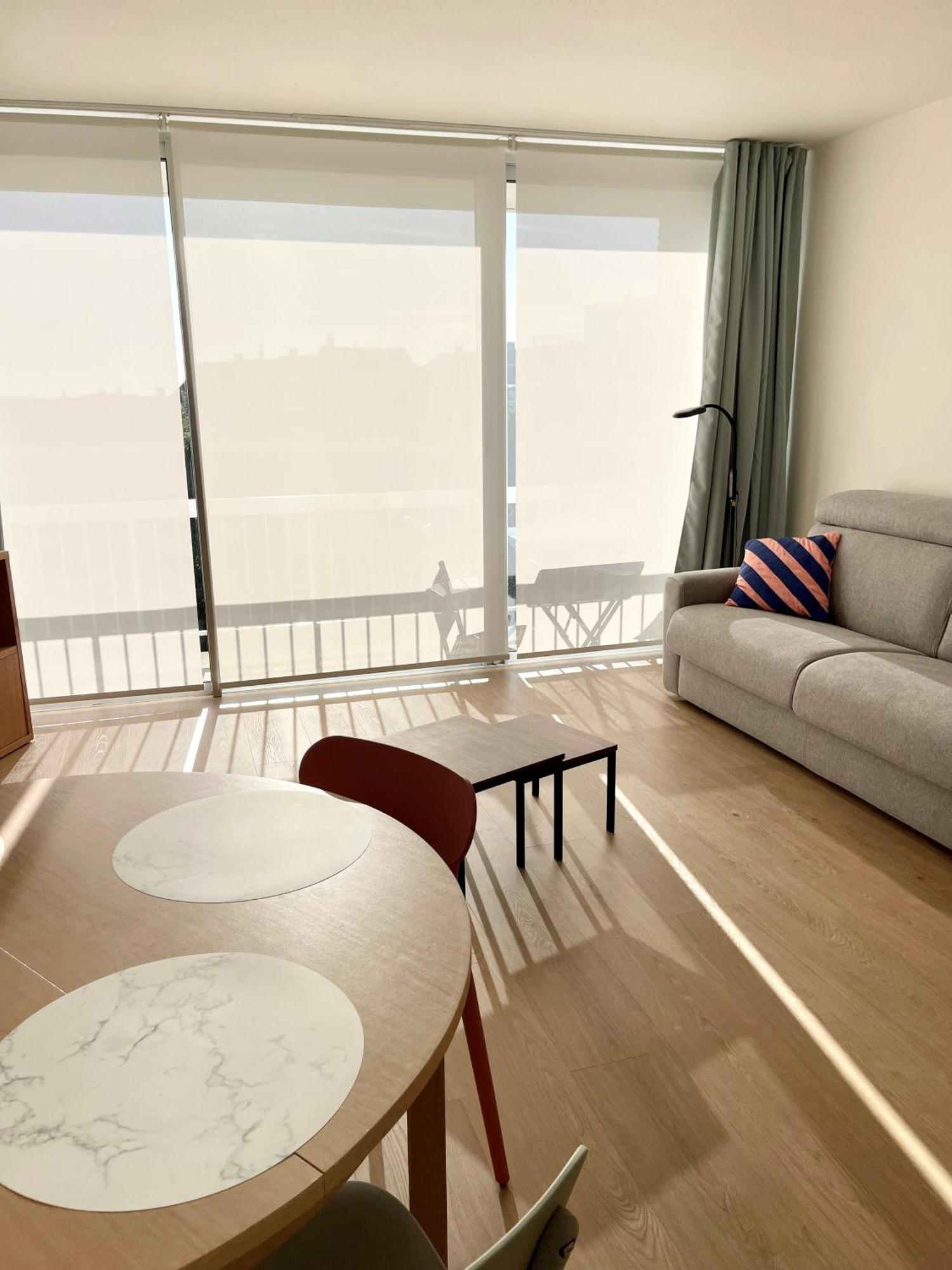 Appartement Lumineux A 700 M De La *